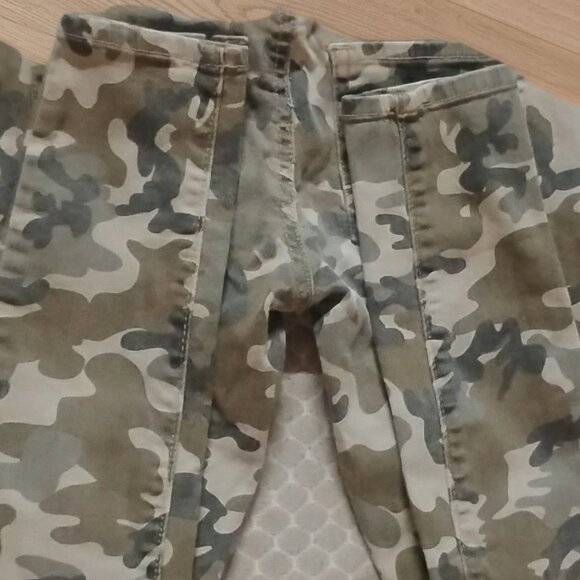 Kendall & Kylie camo skinny jean - Picture 4 of 5